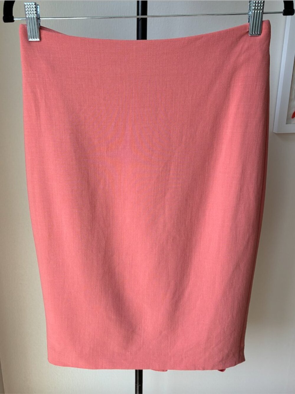Max Mara Coral Virgin Wool Pencil Skirt - Made in Italy - Size US 4